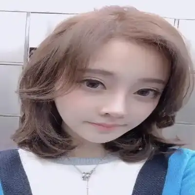 常妍菲
